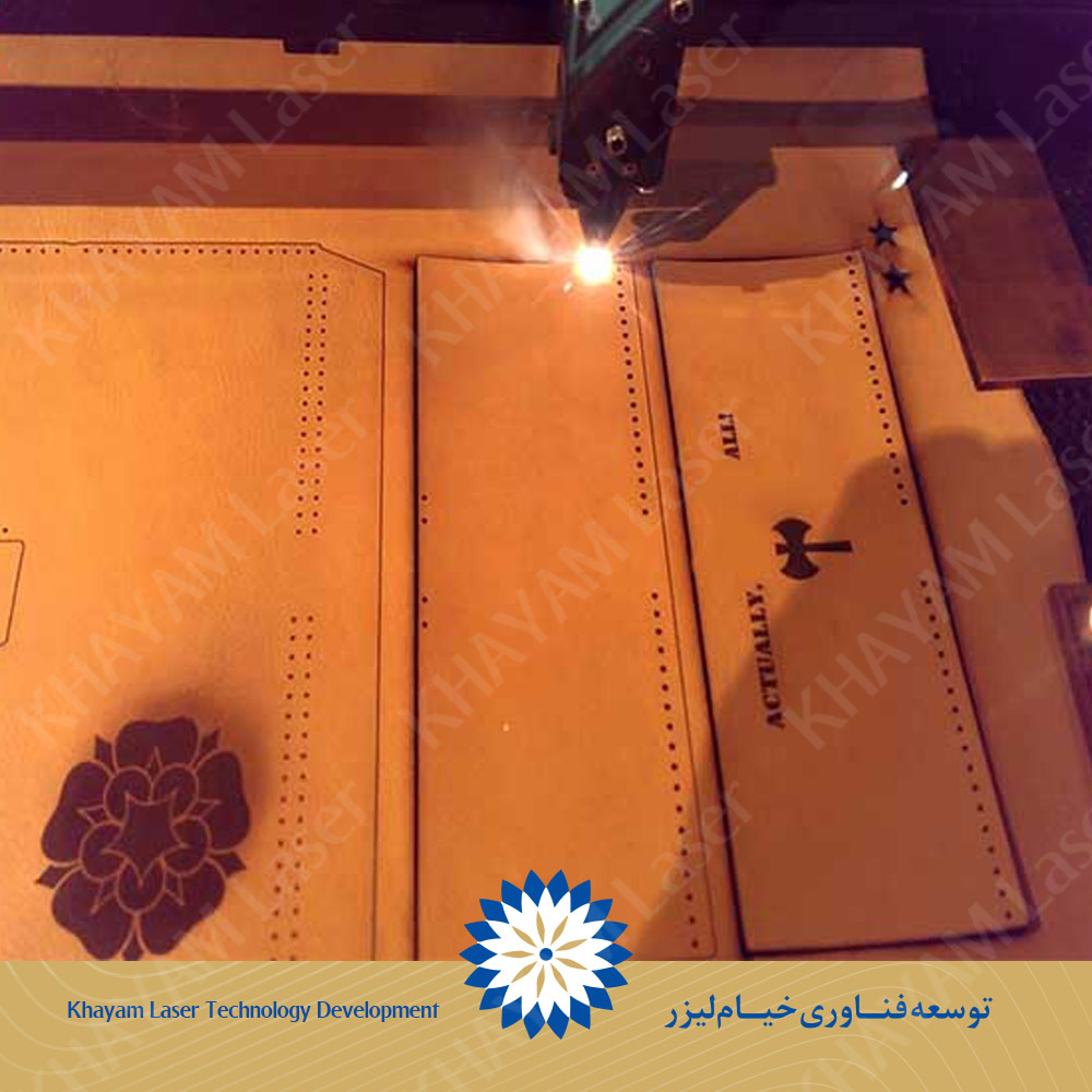 دستگاه برش لیزر چرم